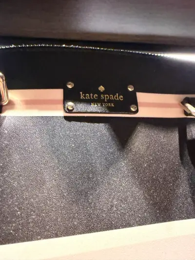 Bolso Kate Spade a rayas elegante - miniatura 2