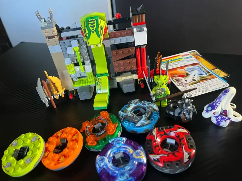 LEGO Ninjago Training Set+Fire Temple Legacy - 2
