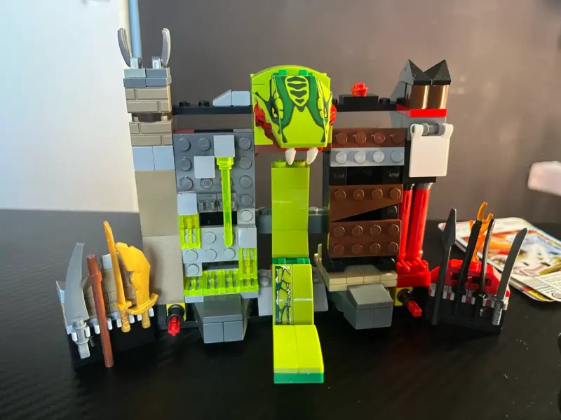 LEGO Ninjago Training Set+Fire Temple Legacy - 3