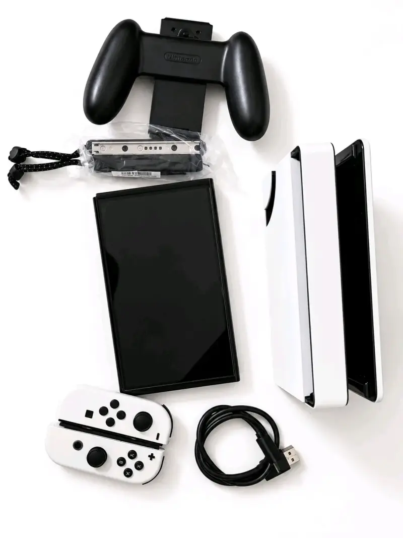 Consola Nintendo Switch OLED + Accesorios - 1