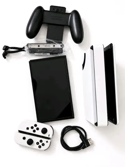 Consola Nintendo Switch OLED + Accesorios - miniatura 1