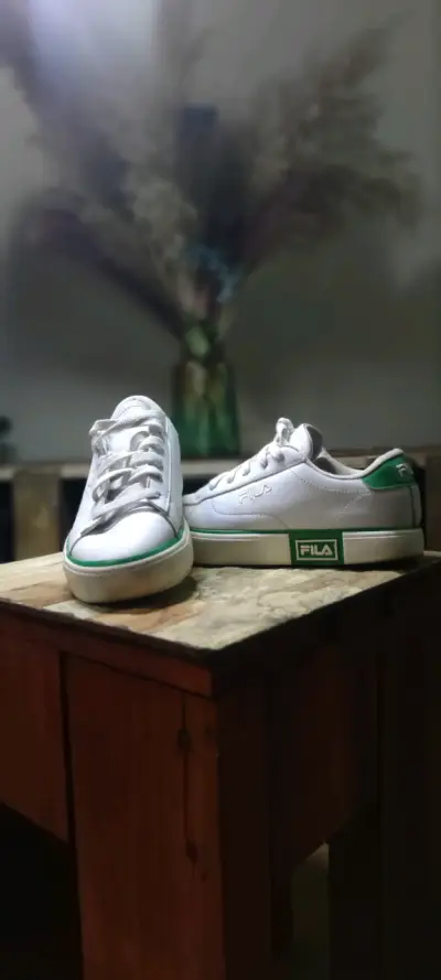 Zapatillas deportivas Fila blancas y verdes - miniatura 2