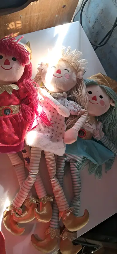 Muñecas de trapo artesanales coloridas - miniatura 2