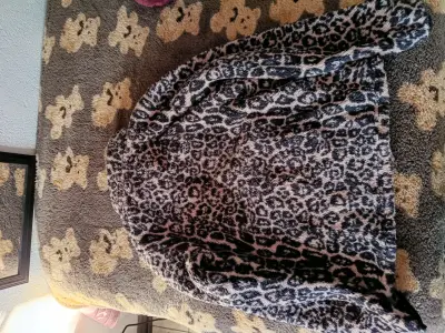 Chaqueta polar estampado leopardo Spalding - miniatura 2