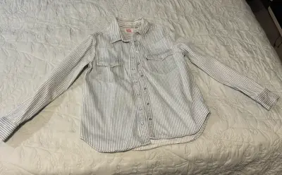 Camisa tipo chaqueta de rayas Levi's para mujer - miniatura 1