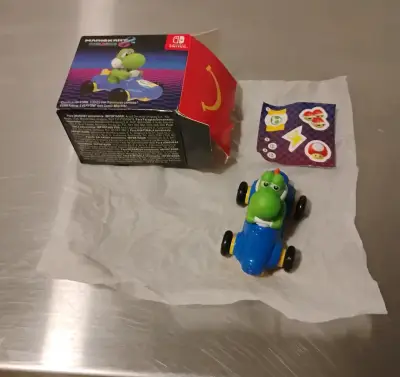 Juguetes de Yoshi y Luigi Mario Kart 8 Deluxe - miniatura 1