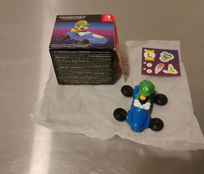 Juguetes de Yoshi y Luigi Mario Kart 8 Deluxe - 2