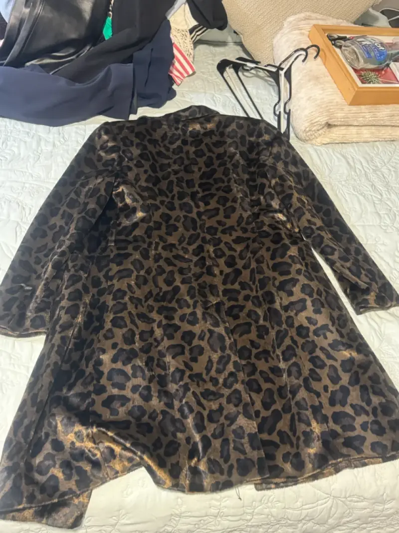 Abrigo de leopardo para mujer elegante - 2