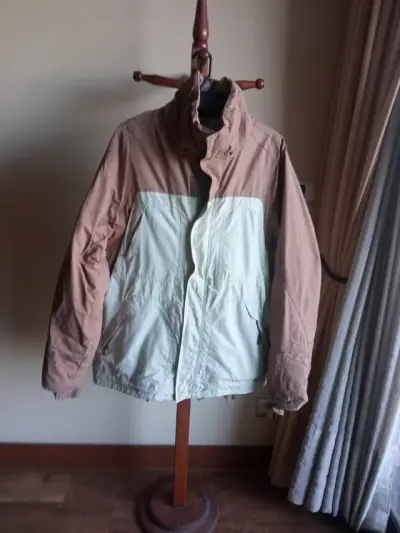 Chaqueta impermeable bicolor - miniatura 1