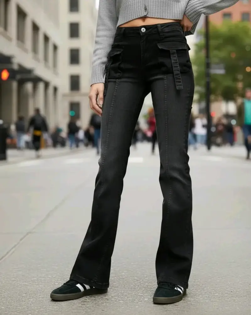 Jeans Flare Cargo Bershka Tiro medio/alto Negro 40 - 1