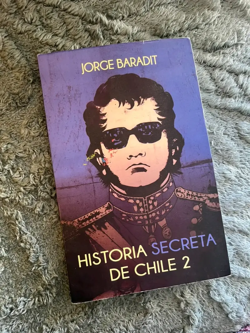 Libro 'Historia Secreta de Chile 2' Jorge Baradi - 1