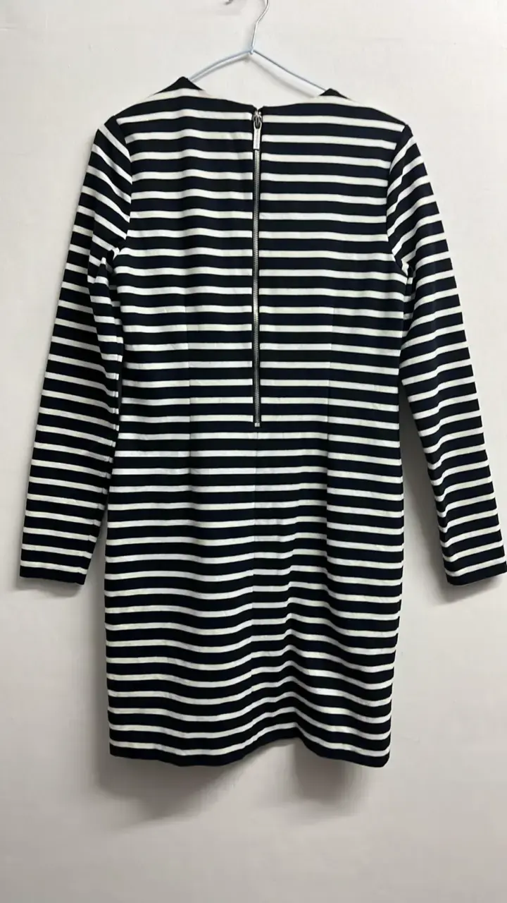 Vestido de rayas azul marino y blanco - 2