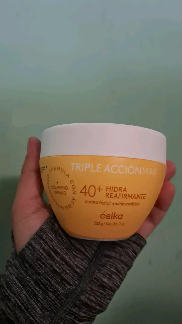 Crema facial Ésika Triple Acción Max 40+