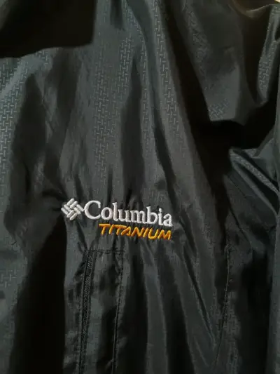 Chaqueta impermeable Columbia Titanium negra - miniatura 2