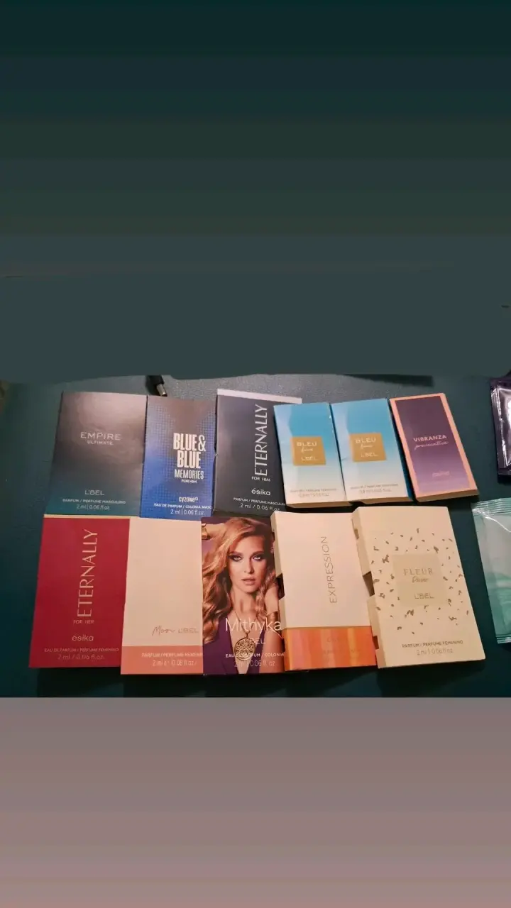 Set de muestras de perfumes L'Bel y Ésika