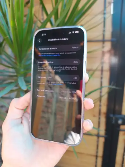 iPhone 16 Pro Max 256GB - miniatura 4