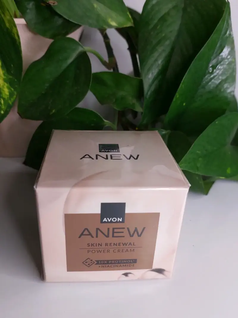 Crema renovadora de piel Avon Anew