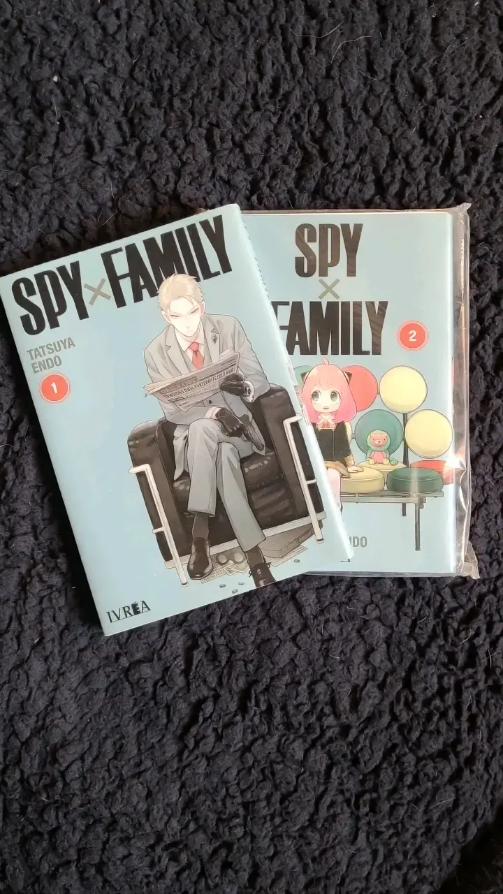 Mangas Spy x Family Vol. 1 y 2 - 1