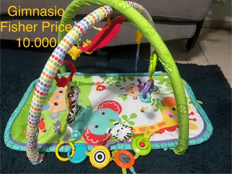 Gimnasio para bebés Fisher Price colorido