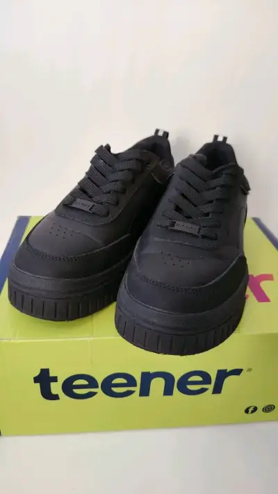 Zapatillas negras Teener Talla 36 - miniatura 1