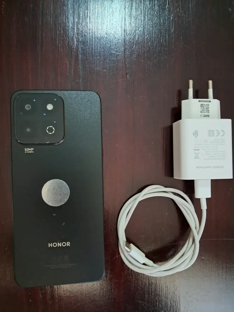 Smartphone Honor con pantalla completa - 4