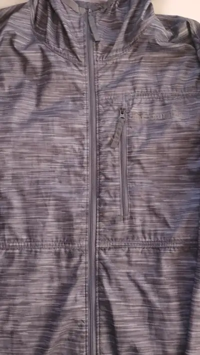 Chaqueta Columbia gris con capucha - miniatura 1