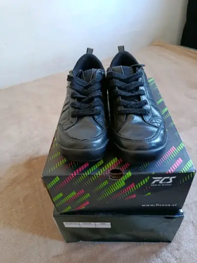 Zapatillas deportivas negras para niños TEENER - miniatura 2