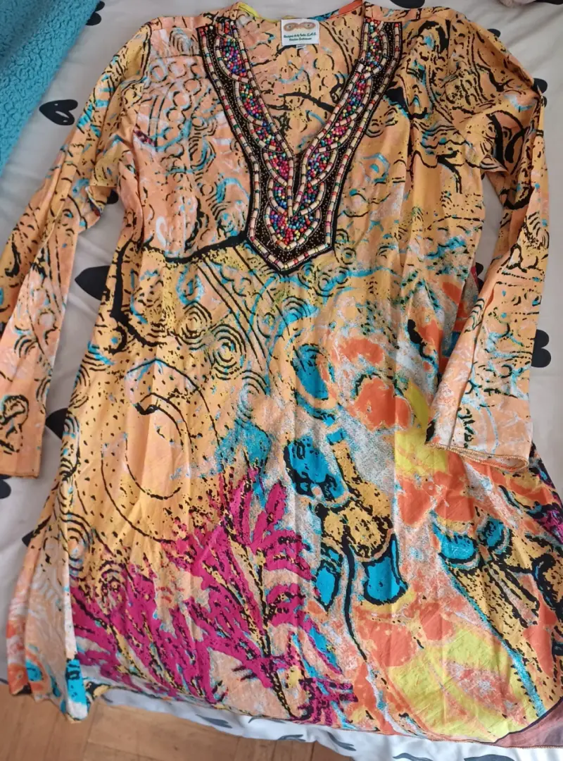 Túnica bohemia estampada con bordado
