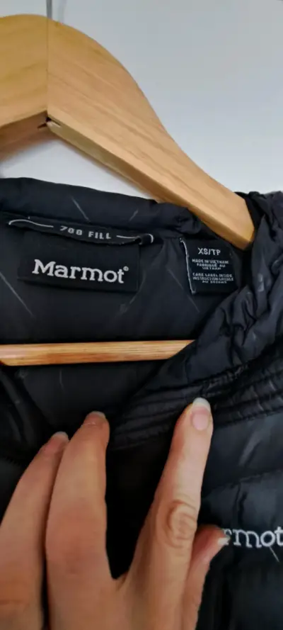 Parka Marmot para invierno - miniatura 2