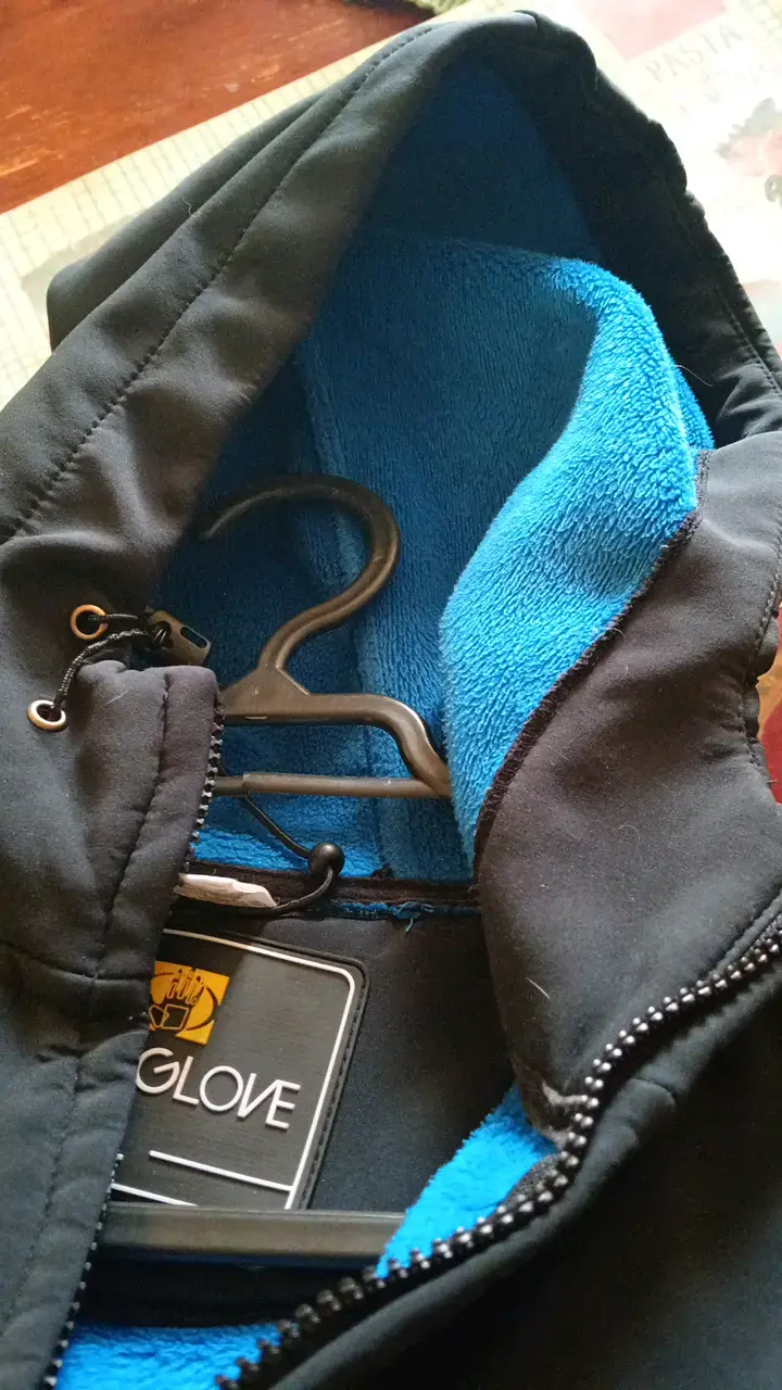 Chaqueta azul marino con capucha para hombre - 4