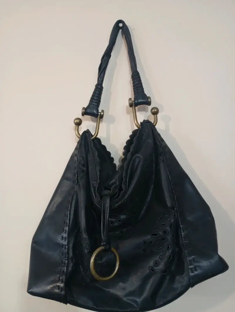 Bolso de cuero bordado - 1