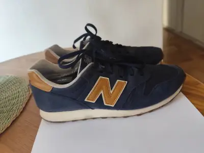 Zapatillas deportivas azul marino New Balance - miniatura 1