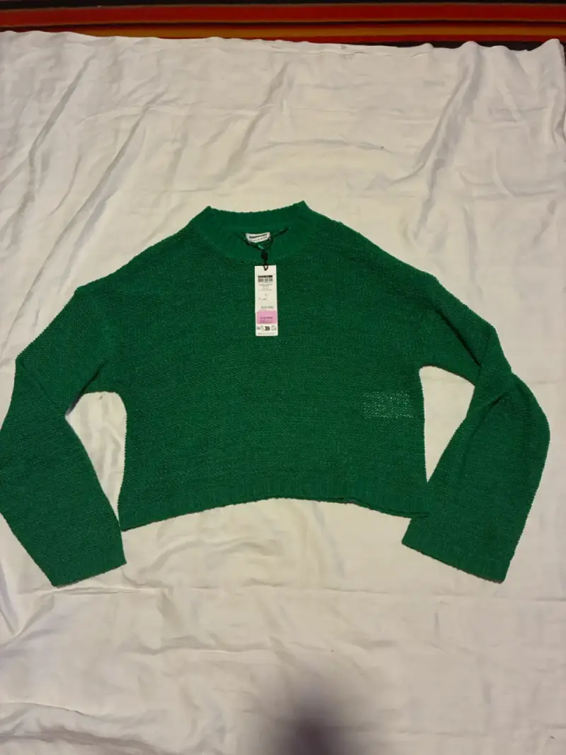 Suéter verde de punto para mujer - 1