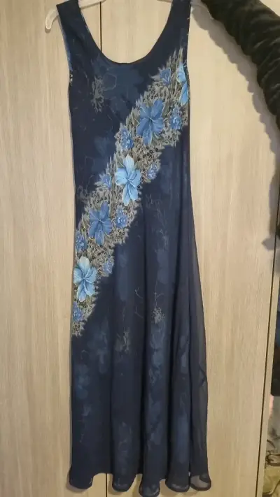 Vestido largo azul con diseño de flores reversible - miniatura 1