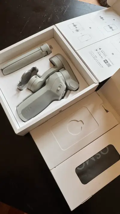 Estabilizador DJI OM 4 para smartphone - miniatura 1