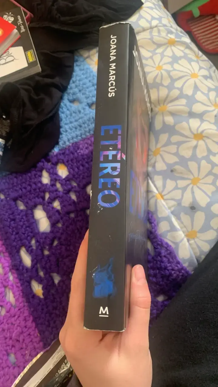 Libro 'Etéreo' de Joana Marcús - 2