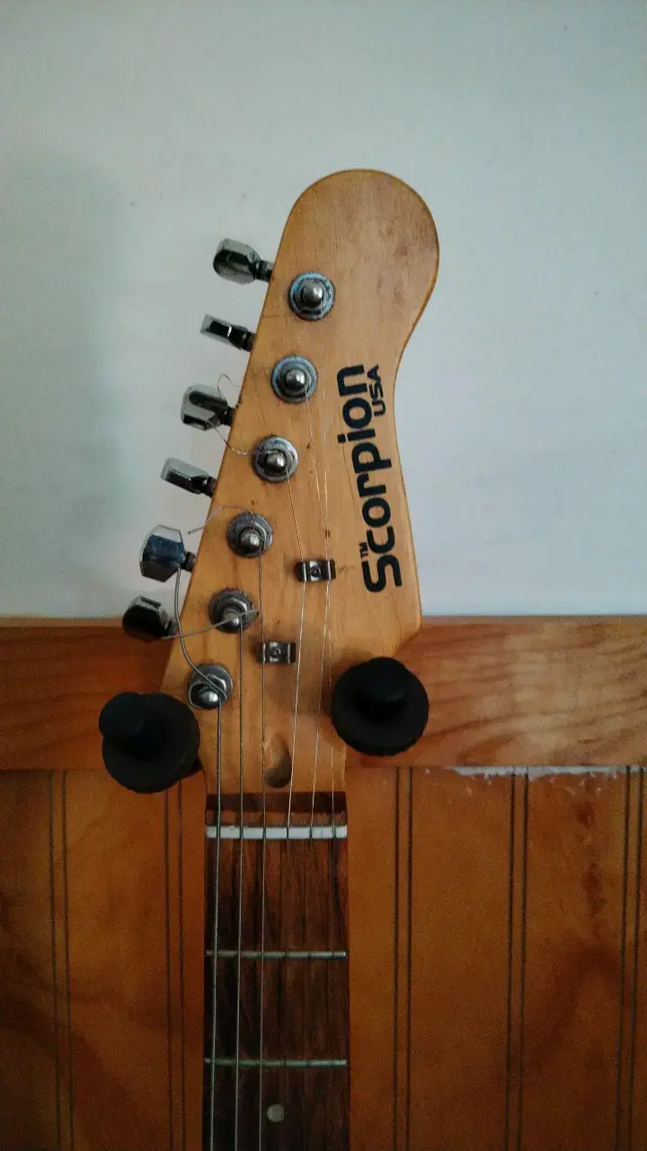 Guitarra eléctrica Scorpion sunburst - 2