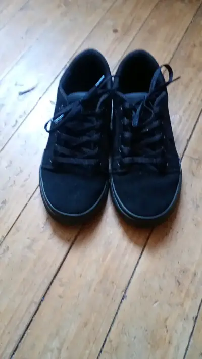 Zapatillas negras casuales unisex dc - miniatura 1