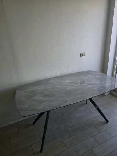 Mesa de comedor - miniatura 3