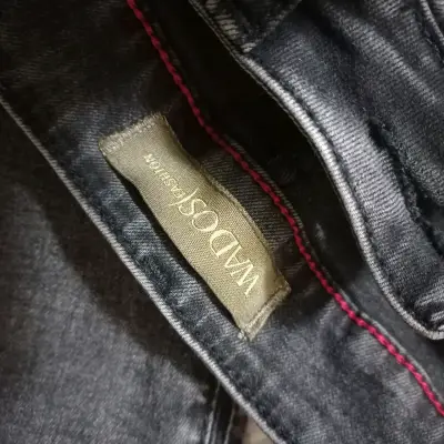 Jeans negros Wados talla 44 - miniatura 2