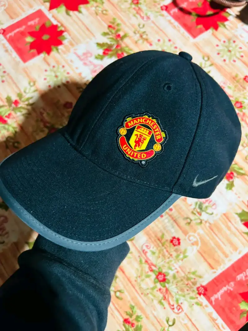 Gorra Manchester United Nike negra - 1