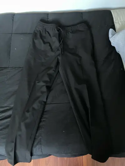 Pantalones negros casuales para hombre - miniatura 1