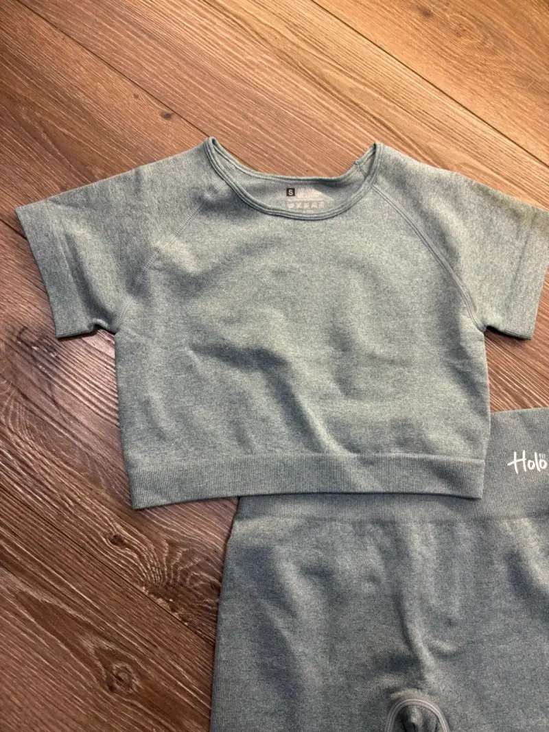 Conjunto deportivo gris Holo Fit para mujer - 2