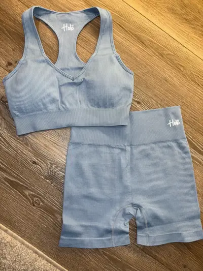 Conjunto deportivo azul marca Holo - miniatura 1