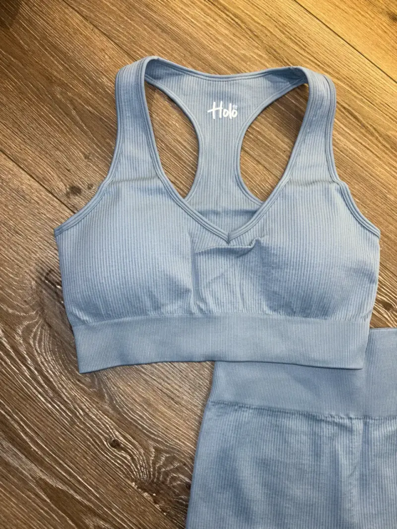 Conjunto deportivo azul marca Holo - 2