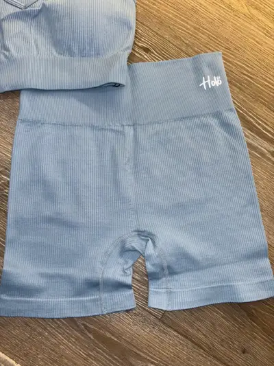 Conjunto deportivo azul marca Holo - miniatura 3