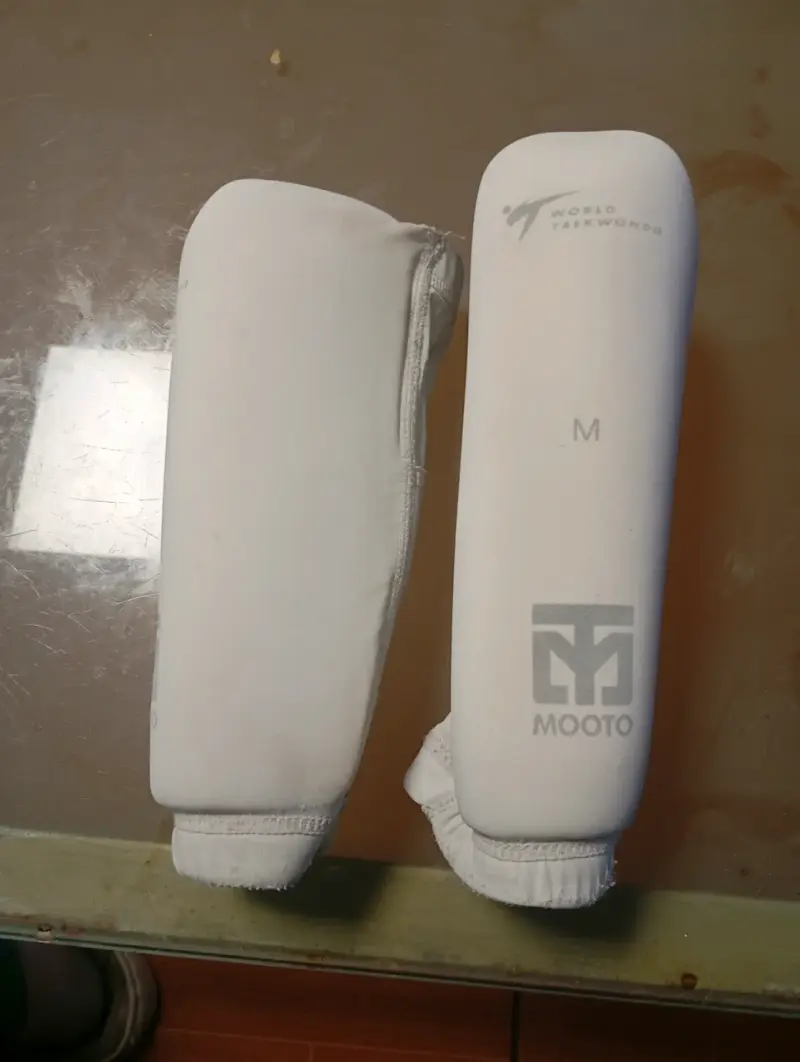 Espinilleras de taekwondo Mooto talla M - 5