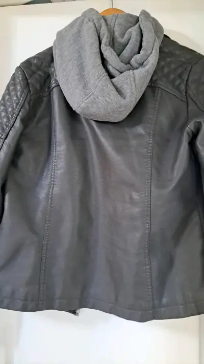 Chaqueta de cuero sintético Rolly Go gris - miniatura 4