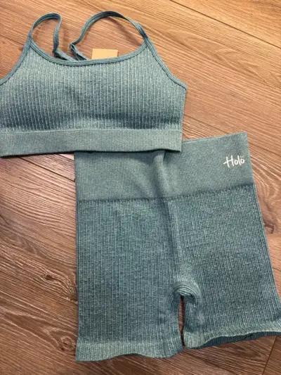 Conjunto deportivo Holo verde ribeteado - miniatura 1