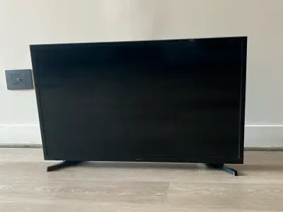 Televisor Samsung LED 32 pulgadas - miniatura 1